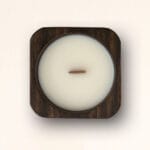 Vela con mecha de madera Villancicos por las Calles cuadrada - Imagen 3